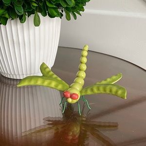 Enesco Home Grown Dragonfly Peapod